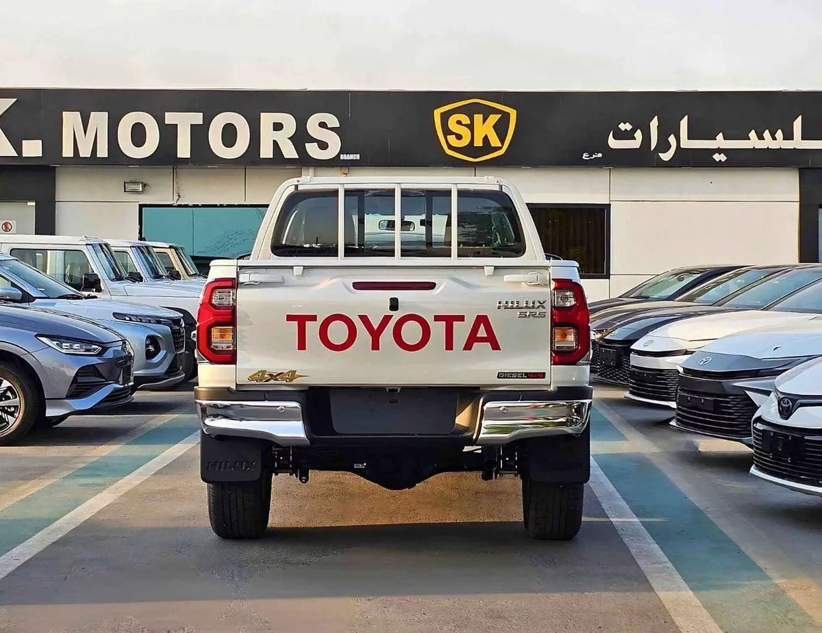 Toyota Hilux SGLX SR5 WIDE BODY WITH HUK / 2.4L DIESEL A/T / REAR CAMERA / 4WD (CODE # HLD5J)-3-0