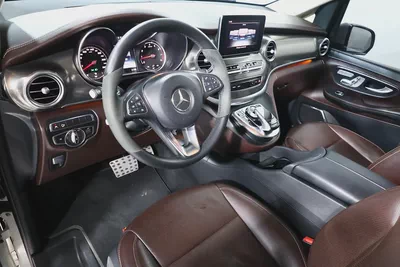 2018 Mercedes-Benz V-Class V250 Exclusive | GCC Specs -Brabus kit- Low Mileage-9