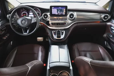 2018 Mercedes-Benz V-Class V250 Exclusive | GCC Specs -Brabus kit- Low Mileage-10