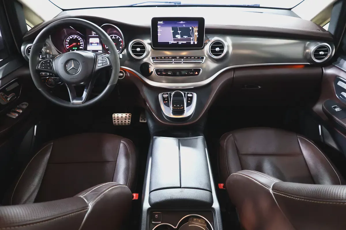 2018 Mercedes-Benz V-Class V250 Exclusive | GCC Specs -Brabus kit- Low Mileage-10-10