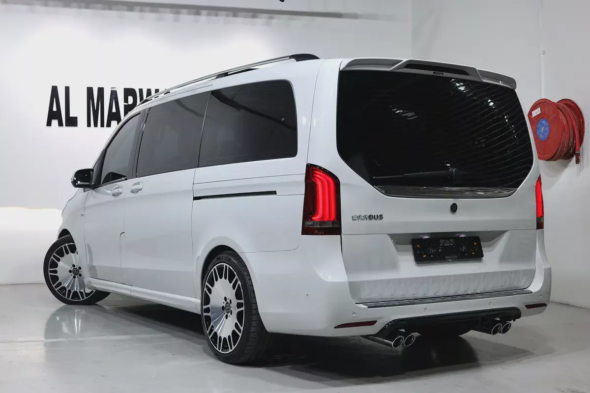 2018 Mercedes-Benz V-Class V250 Exclusive | GCC Specs -Brabus kit- Low Mileage-2-2
