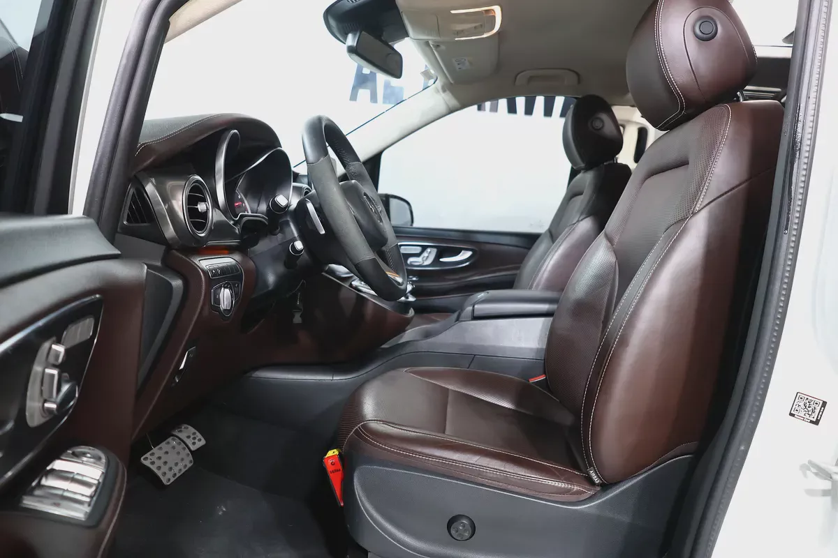 2018 Mercedes-Benz V-Class V250 Exclusive | GCC Specs -Brabus kit- Low Mileage-8-8