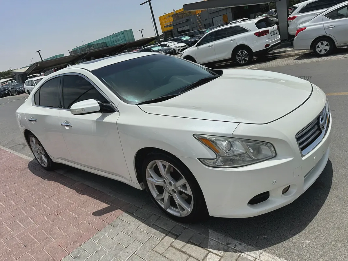 Nissan Mixima 2015 fullopshin white color GcC calen car-11-11