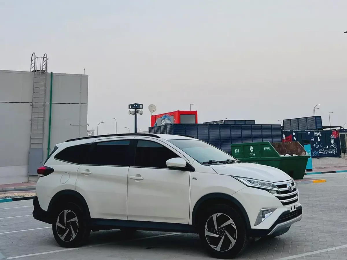 Toyota Rush EX 2020 | GCC Specs