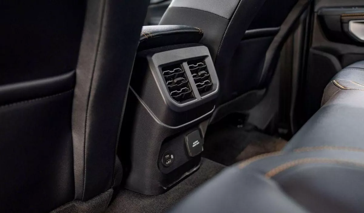 Ford Ranger WILDTRAK FORD RANGER DC WILDTRAK 2.0D AT 4X4 MY2023 – BLACK-10-0