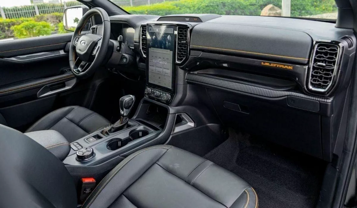 Ford Ranger WILDTRAK FORD RANGER DC WILDTRAK 2.0D AT 4X4 MY2023 – BLACK-5-0