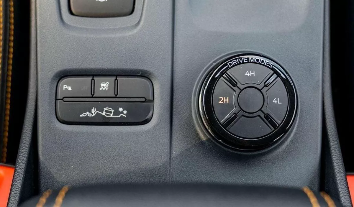 Ford Ranger WILDTRAK FORD RANGER DC WILDTRAK 2.0D AT 4X4 MY2023 – BLACK-6-0