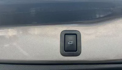 Toyota Highlander  2017 Toyota Highlander Hybrid Full option -3.5L-V6-AWD 4x4 - Rear CAM-Sunroof-Leather seat-18