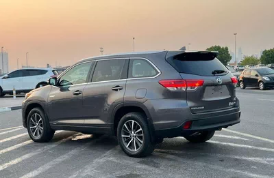Toyota Highlander  2017 Toyota Highlander Hybrid Full option -3.5L-V6-AWD 4x4 - Rear CAM-Sunroof-Leather seat-5