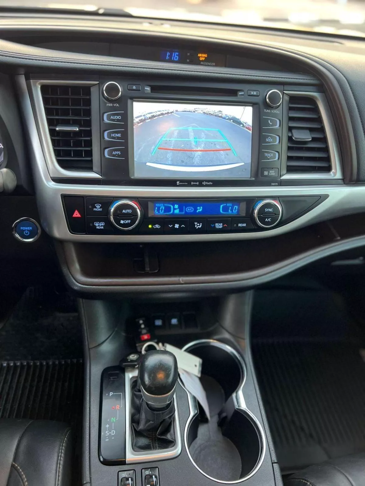 Toyota Highlander 2017 Toyota Highlander Hybrid Full option -3.5L-V6-AWD 4x4 - Rear CAM-Sunroof-Leather seat-14-0