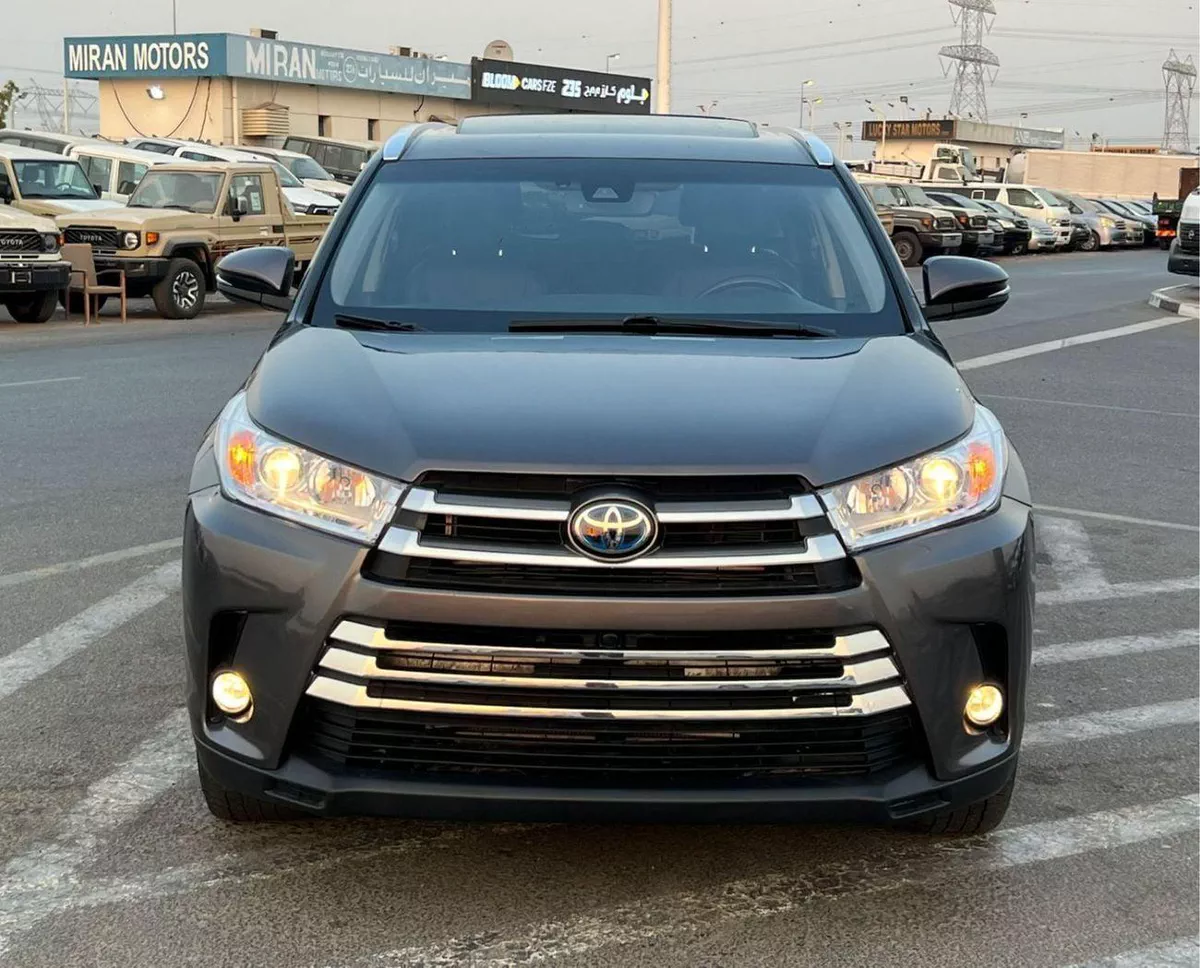 Toyota Highlander 2017 Toyota Highlander Hybrid Full option -3.5L-V6-AWD 4x4 - Rear CAM-Sunroof-Leather seat-2-0