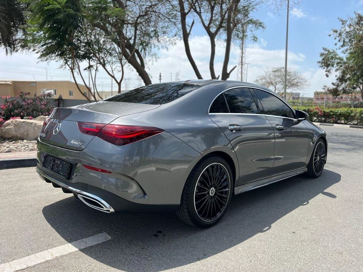 Mercedes Benz CLA250-2-2