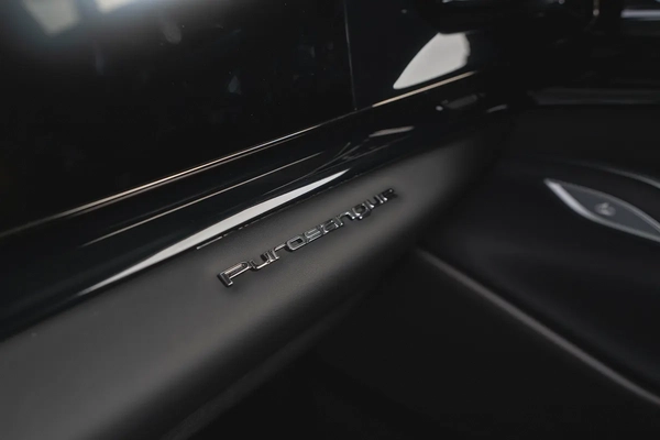 Ferrari Purosangue-Naturally Aspirated V12-Full Carbon Fiber Package-BURMESTER High End Audio