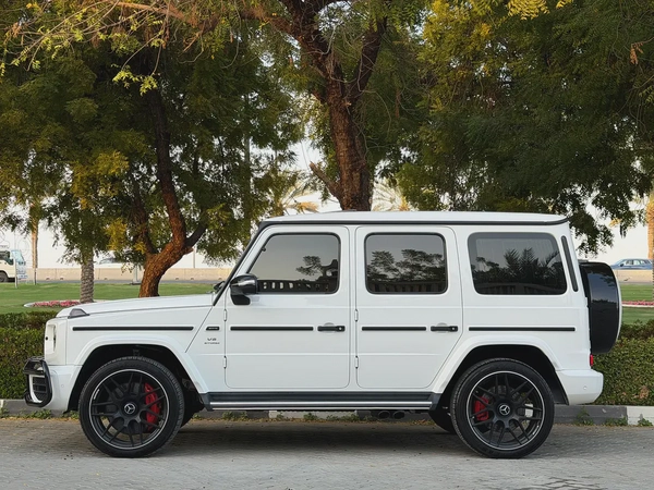 Mercedes Benz G63 AMG FULL OPTIONS DOBLE NIGHT PACKAGE UNDER WARRANTY