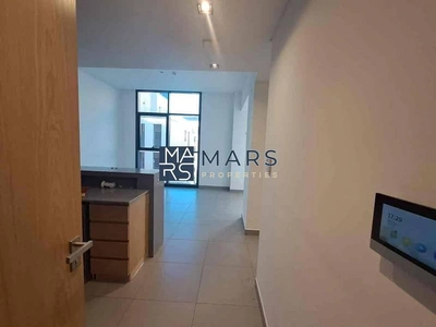 Top Floor | Pool View | Unfurnished-2