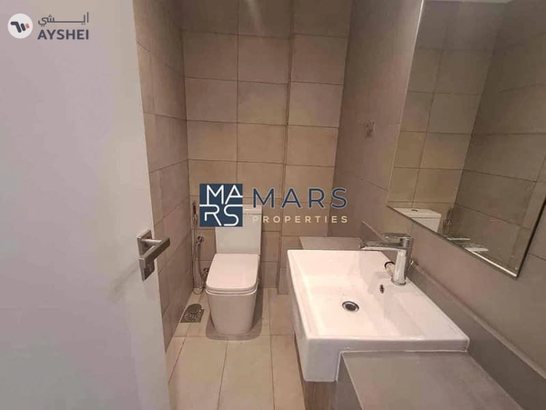 Top Floor | Pool View | Unfurnished