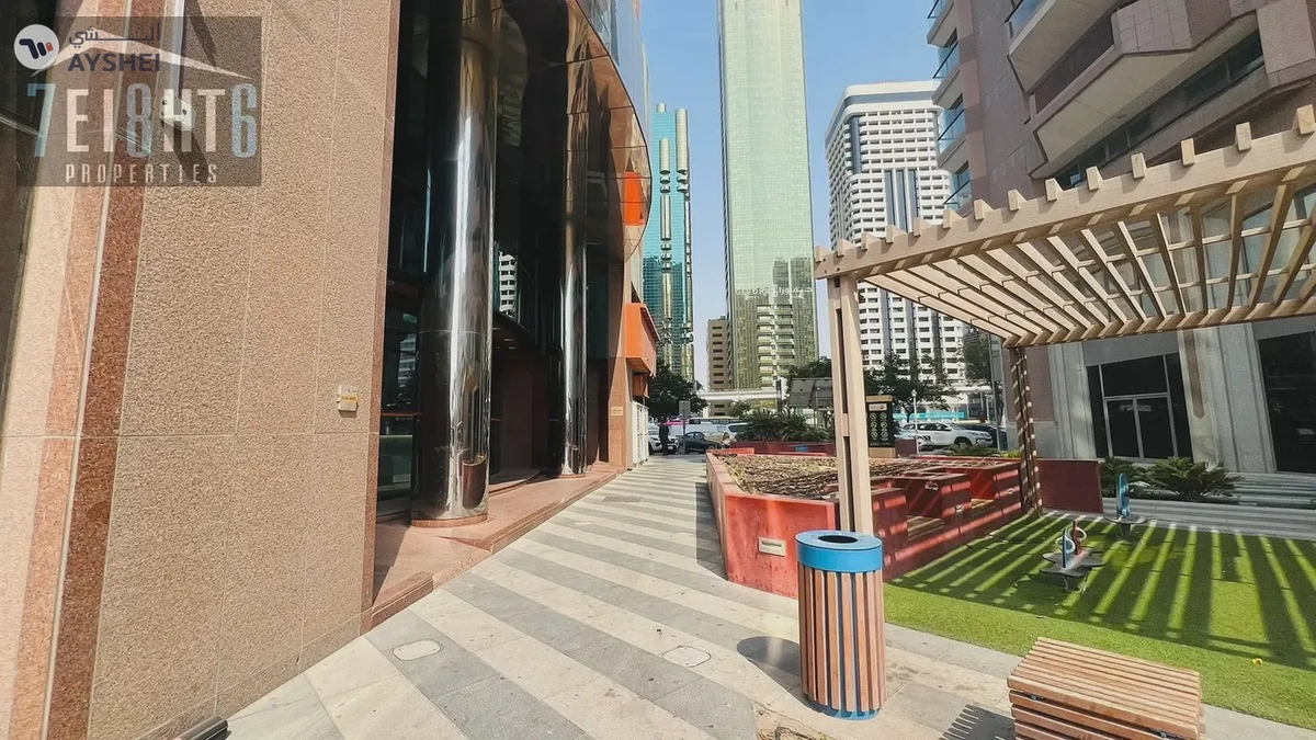 DXB Tower, Sheikh Zayed Road, Dubai-1-1