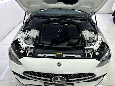 Mercedes-Benz C-Class C260 L-4