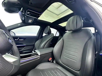 Mercedes-Benz C-Class C260 L-7