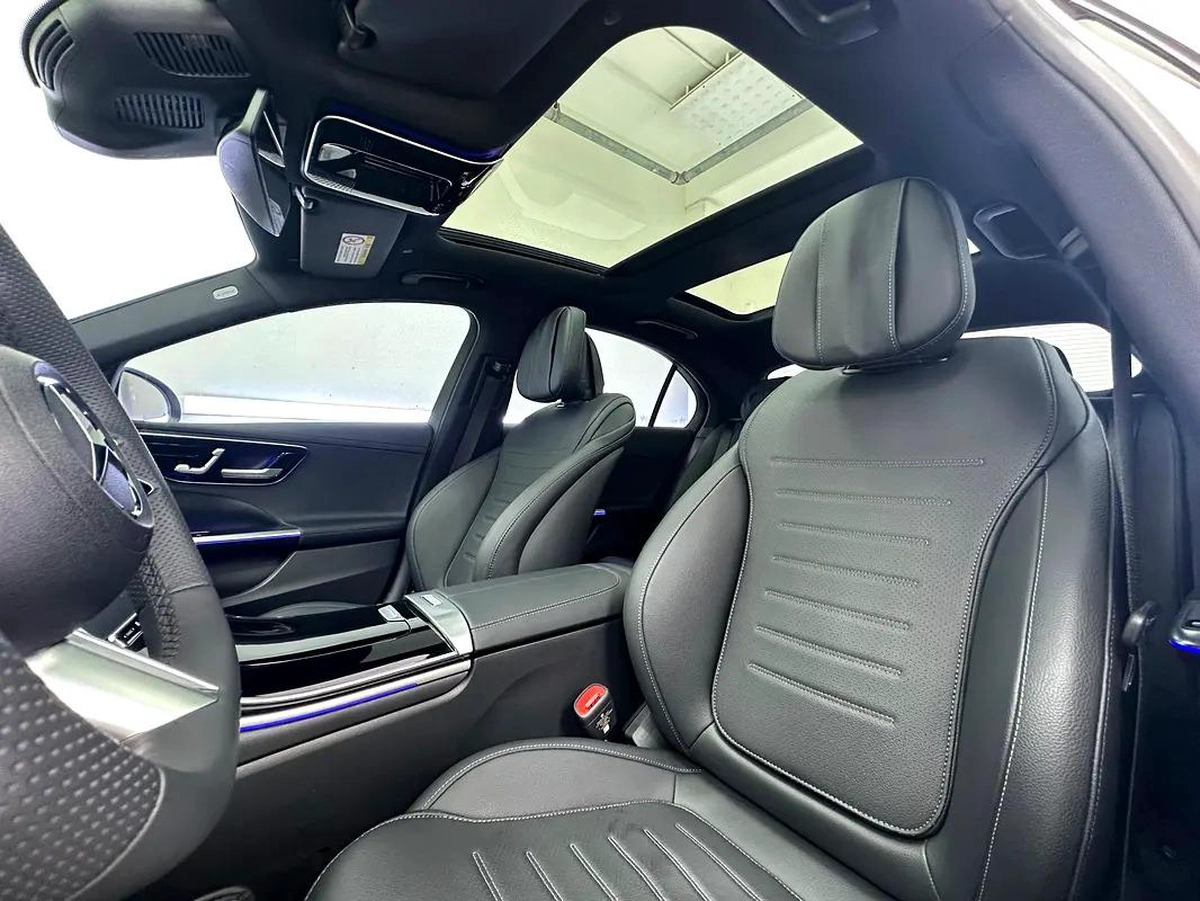 Mercedes-Benz C-Class C260 L-7-7