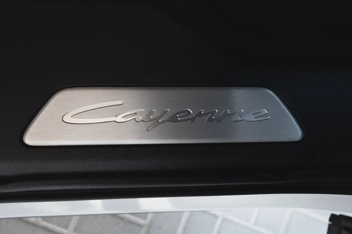 Porsche Cayenne Coupé-3-3