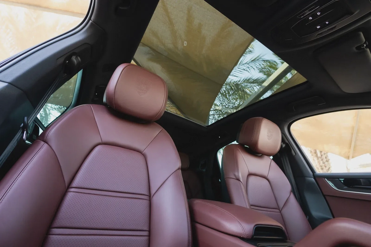 Porsche Cayenne Coupé-6-6