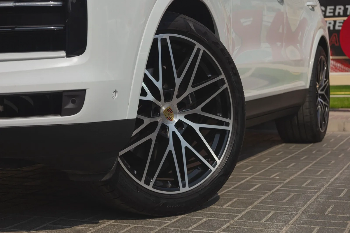 Porsche Cayenne Coupé-1-1