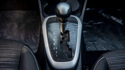Kia Picanto LX 1.2P AT MY2023 – SILVER-13