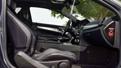 Mercedes-Benz C 63 Coupe-5
