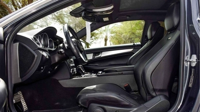 Mercedes-Benz C 63 Coupe-7