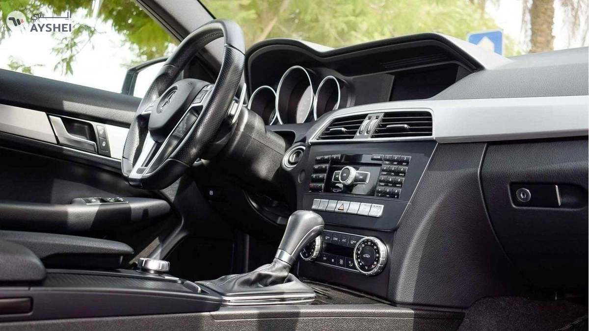 Mercedes-Benz C 63 Coupe-6-6