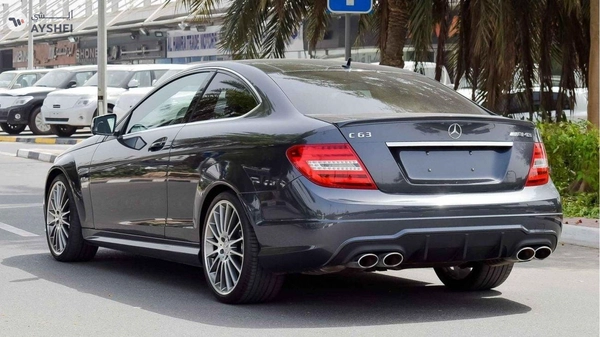 Mercedes-Benz C 63 Coupe