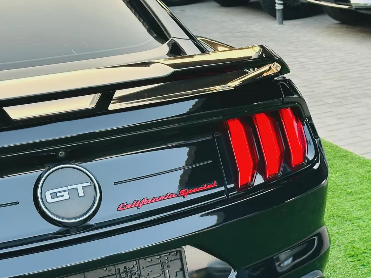 فورد موستنج GT كاليفورنيا سبيشل موديل 2020 | مواصفات أمريكية | محرك 5.0L V8-7-7