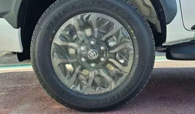 Toyota Hilux ADVENTURE DC Adventure 4.0L Petrol-18