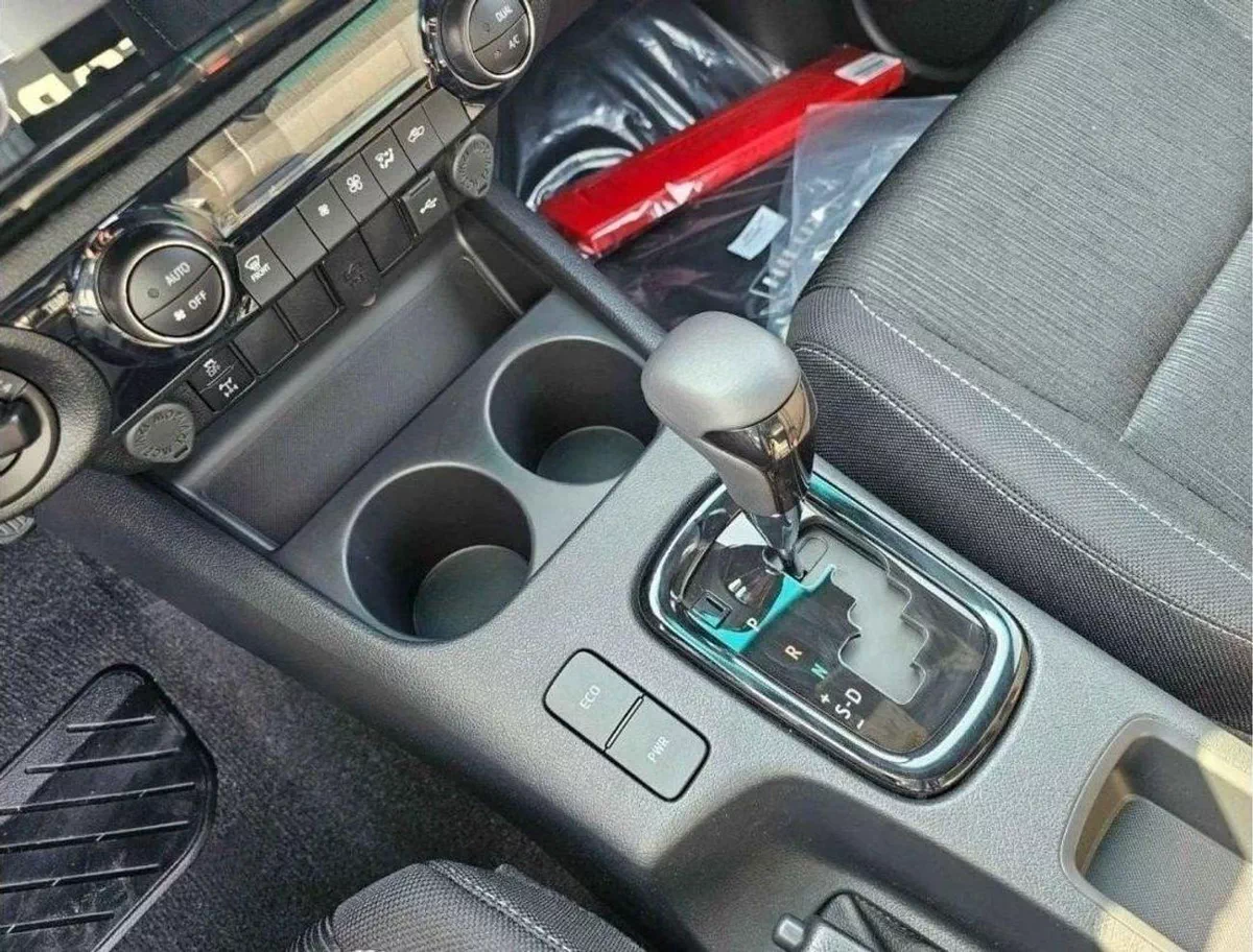 Toyota Hilux ADVENTURE DC Adventure 4.0L Petrol-15-0
