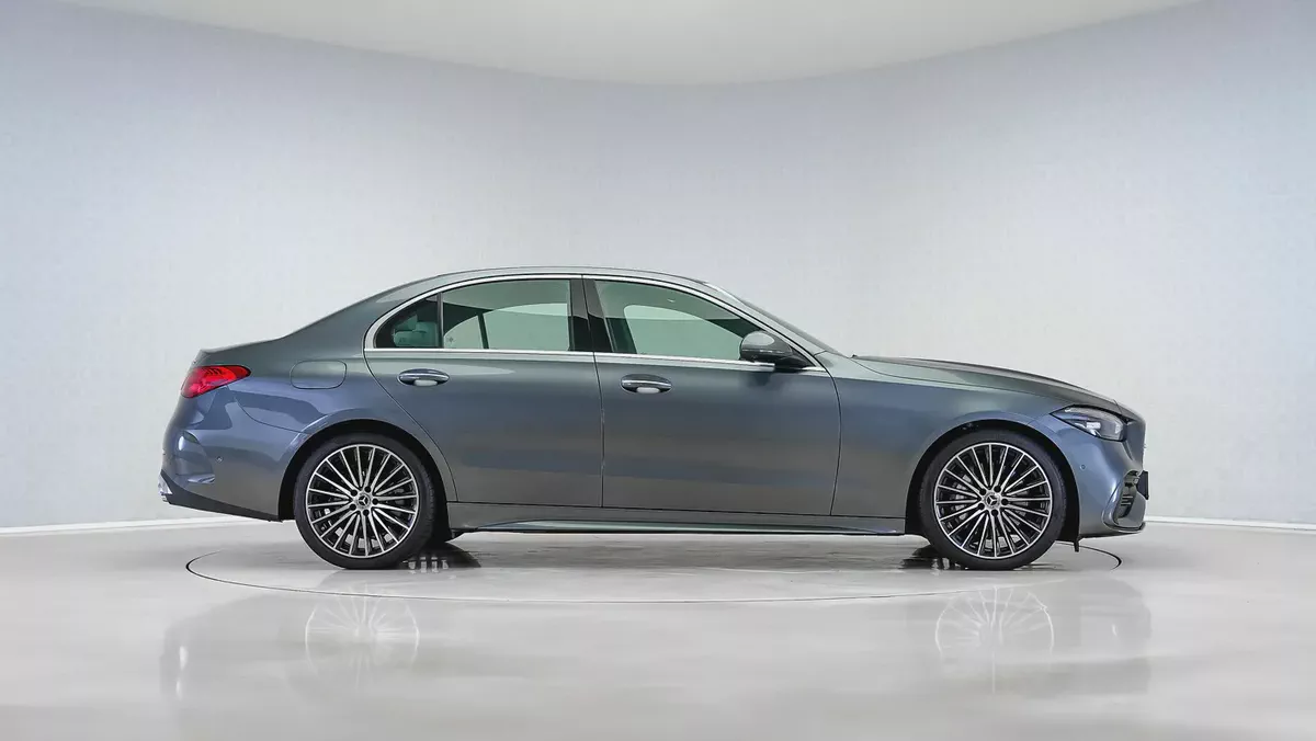 2026 Mercedes-Benz C200 AMG Premium  GCC Specs | Mercedes-Benz Active Warranty February 2031-2-2