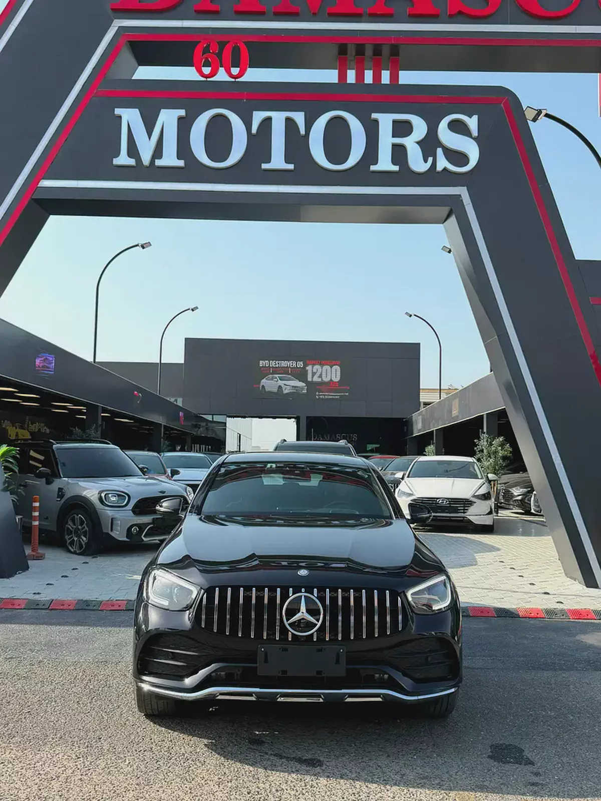 Mercedes-Benz GLC 300 – 2023 for Sale  ✨ Excellent condition – Well maintained  Model: Mercedes-Benz-1-1
