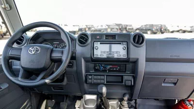 Toyota Land Cruiser Pick Up Toyota Land Cruiser Pick-up LC 79 SC 4.2L Diesel  MT MY2025-11