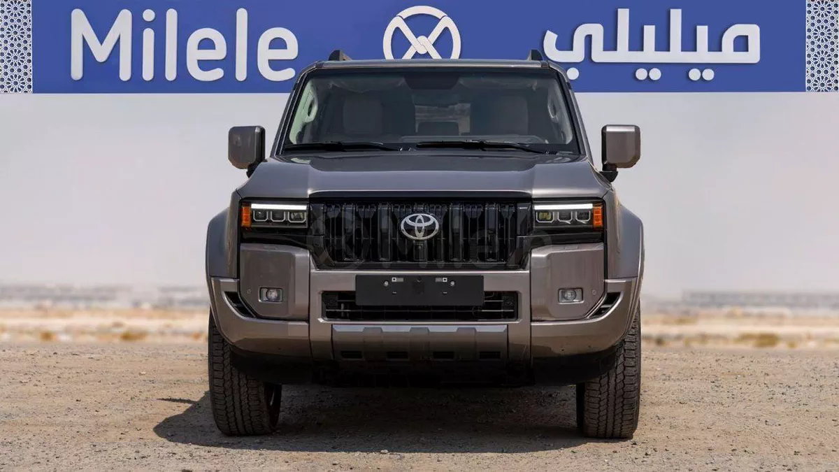 Toyota Prado  TOYOTA PRADO 250 | EXPORT ONLY-1-0