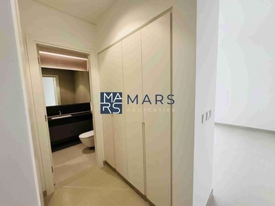 Brand New Luxury 3badroom corner unit available for rent:160k-29
