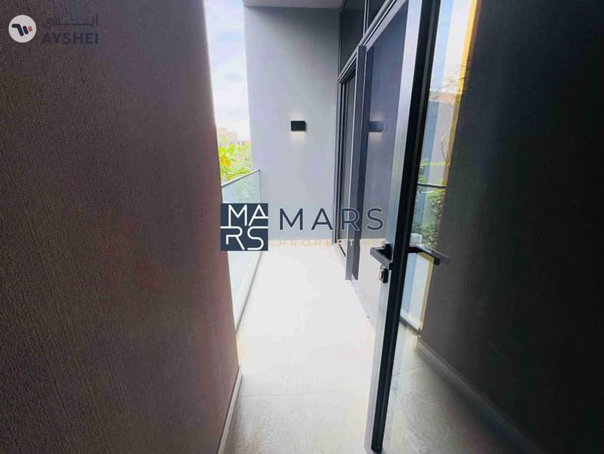 Brand New Luxury 3badroom corner unit available for rent:160k-10-10