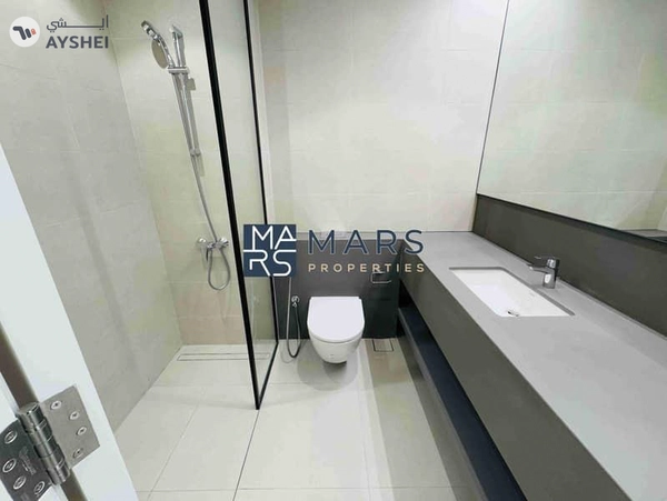 Brand New Luxury 3badroom corner unit available for rent:160k