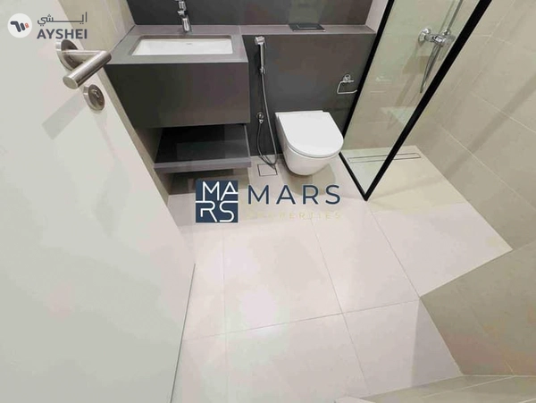 Brand New Luxury 3badroom corner unit available for rent:160k