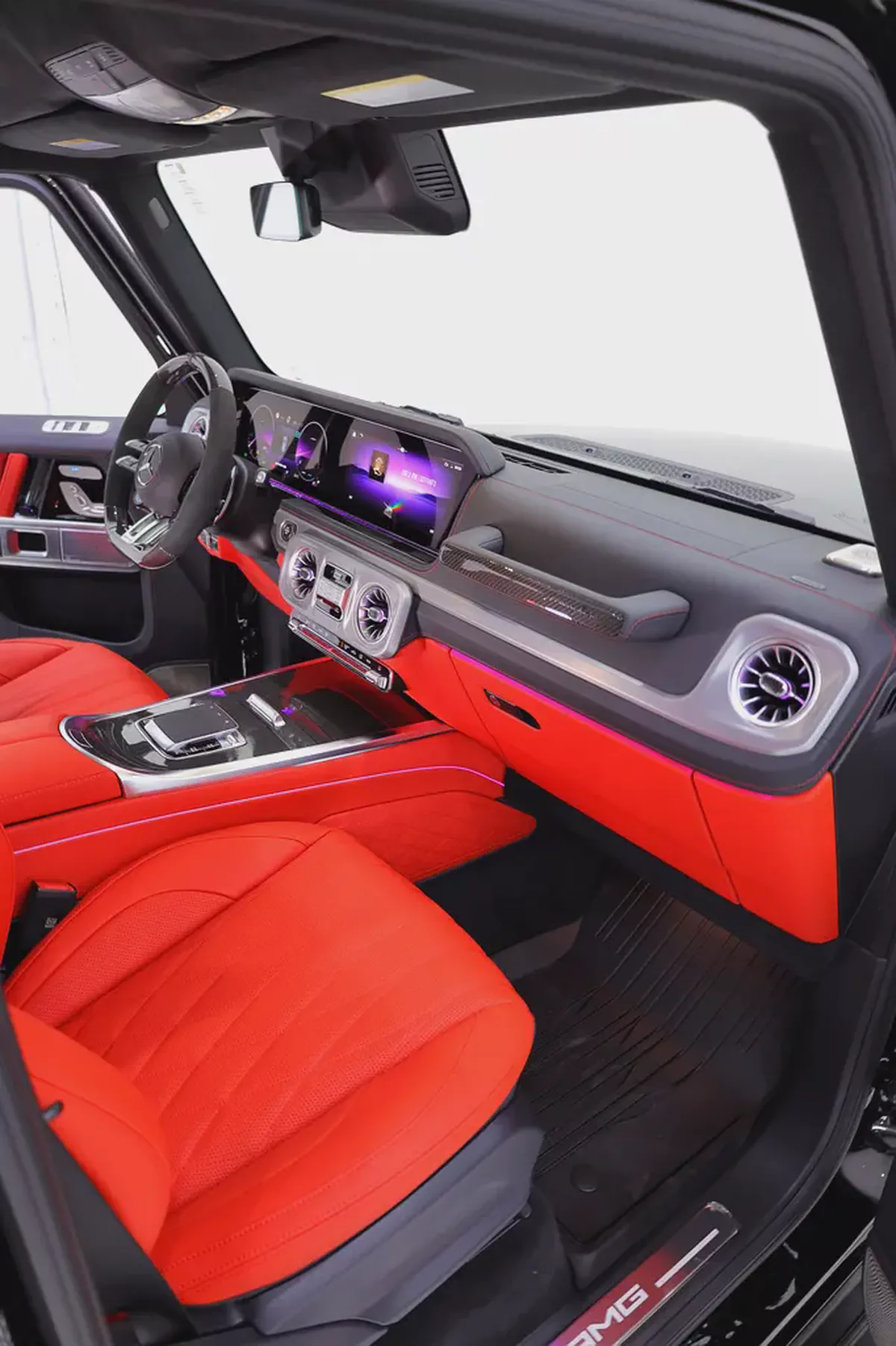 2027 G63 MANUFAKTUR EDITION + CARBON INTERIOR - BRAND NEW-15-15