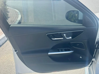 Mercedes-Benz C-Class-9