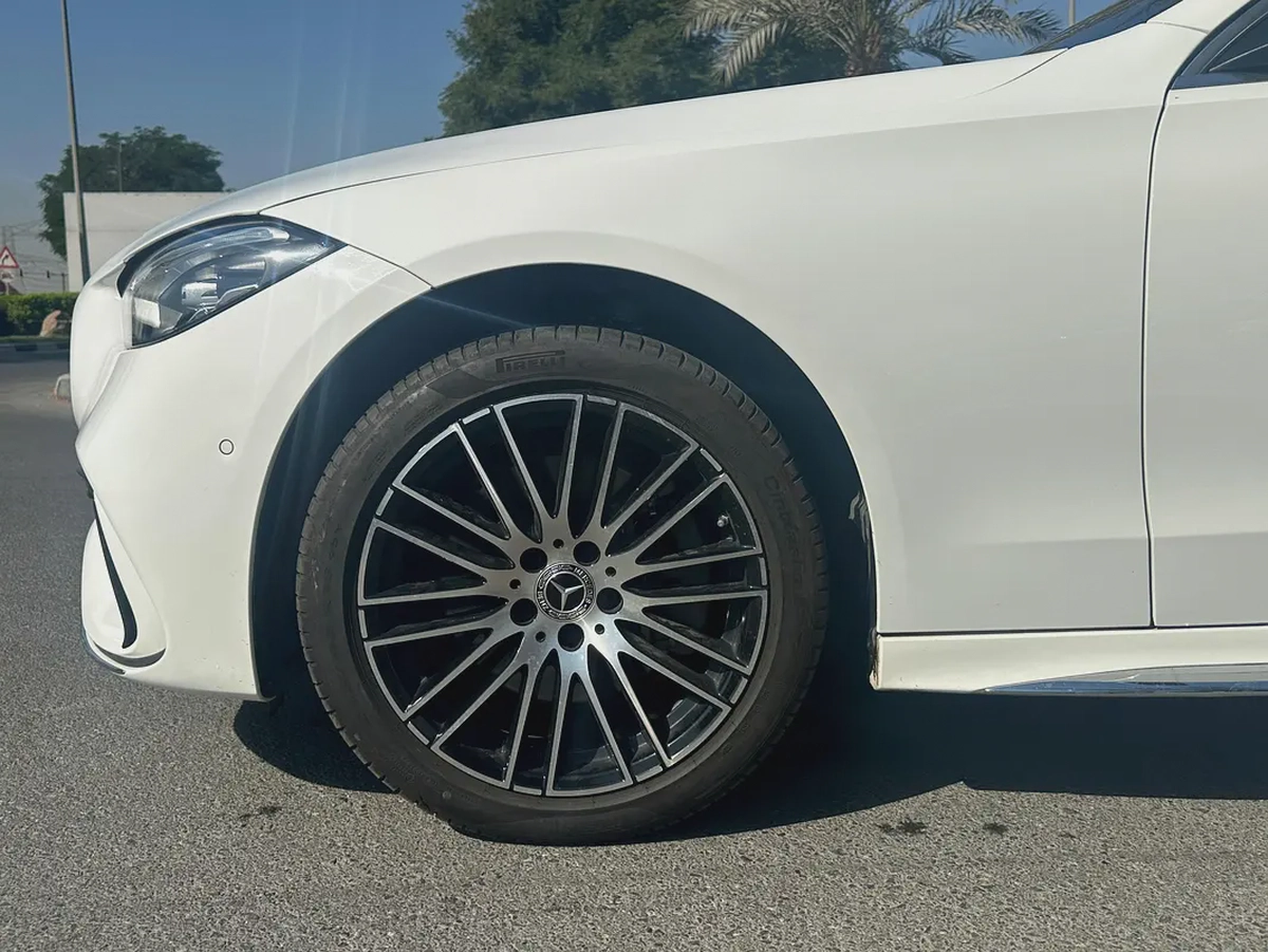 Mercedes-Benz C-Class-6-6