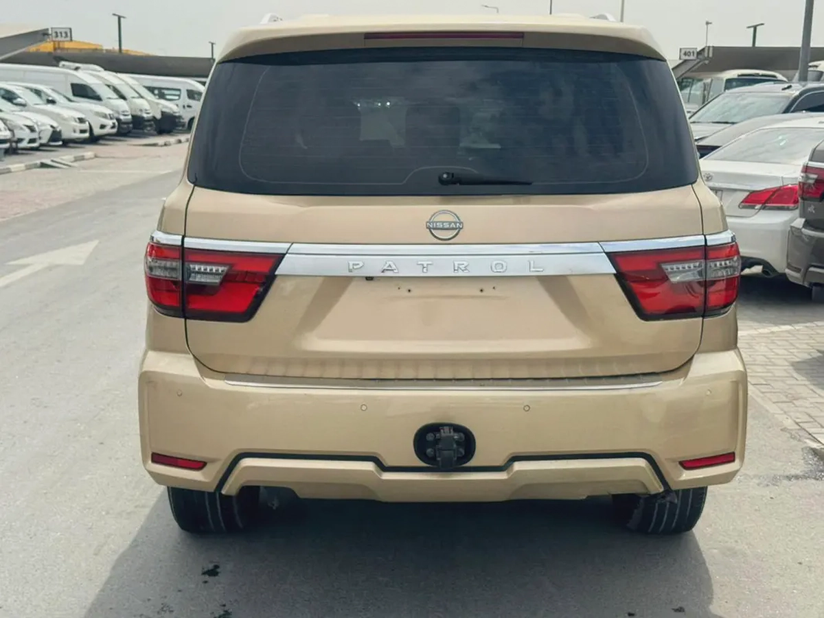 Nissan patrol 2016 look 2020 gold color GacC calen car