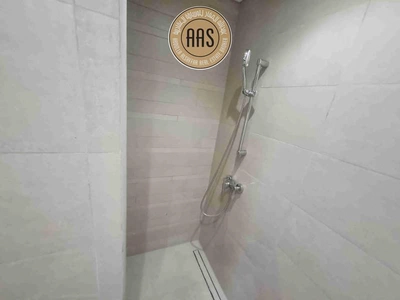 Spacious Layout • Chiller Free • High Floor • Pool View-8