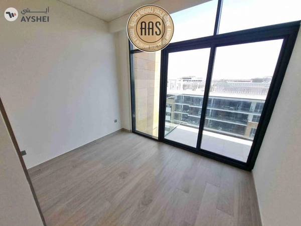 Spacious Layout • Chiller Free • High Floor • Pool View