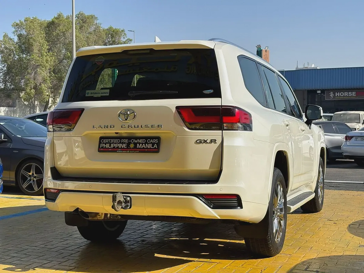Toyota Land Cruiser GXR 2023 MODEL - GCC Specification-3-3